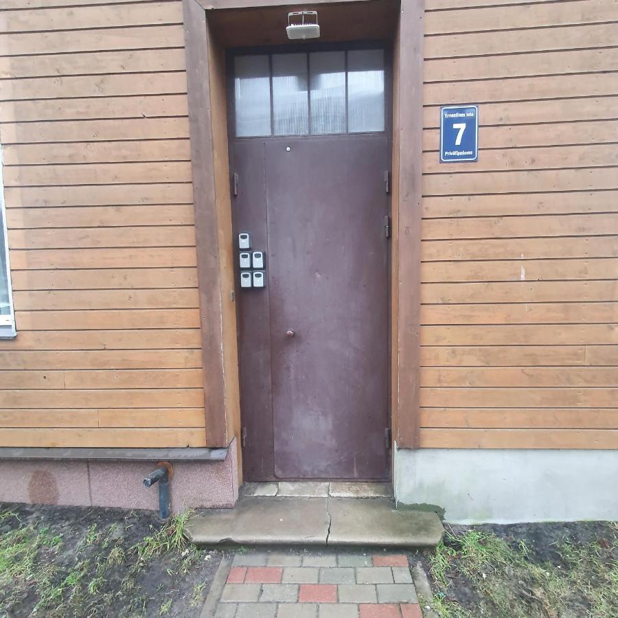 Hot Riga Ernestines Iela 7-7 Enjoy The Feel Of Home And History! Zewnętrze zdjęcie